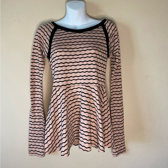 Free People Long Sleeve Striped Peplum Top Sz S - Picture 2 of 6